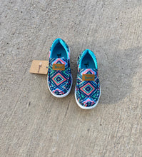 Load image into Gallery viewer, The Isla Twister Aztec Casual Shoe
