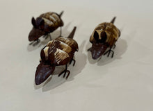 Load image into Gallery viewer, Mini Metal Armadillo
